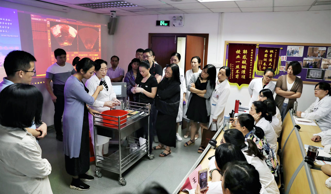 从微创奔向微无创，海扶刀®亮相第九期“手拉手”妇科内镜与微无创手术培训班