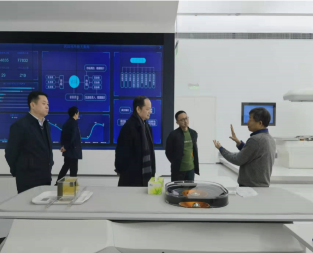 中国中医药科技发展中心领导赴渝就聚焦超声技术与中医药结合开展临床科研一体化项目调研