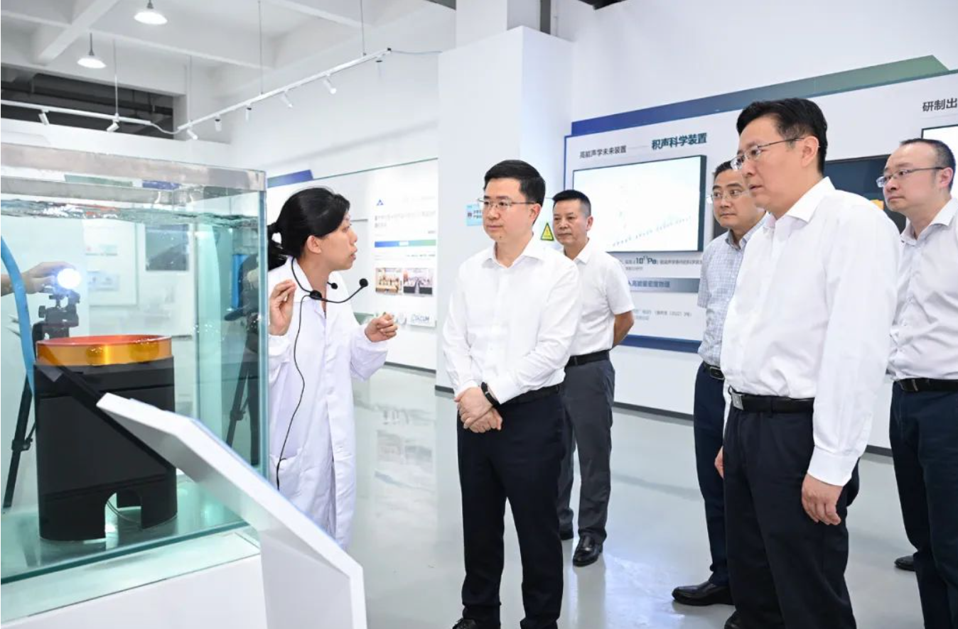 重庆市委常委、两江新区党工委书记罗蔺调研海扶科技